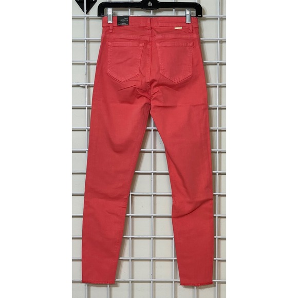 Tractr Mona High Rise Crop Coral Red Raw Hem Garment Dyed Jeans Size 2/26 - Picture 3 of 8